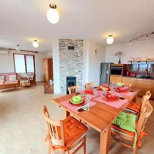 Vip In , Sozopol Bulgaria